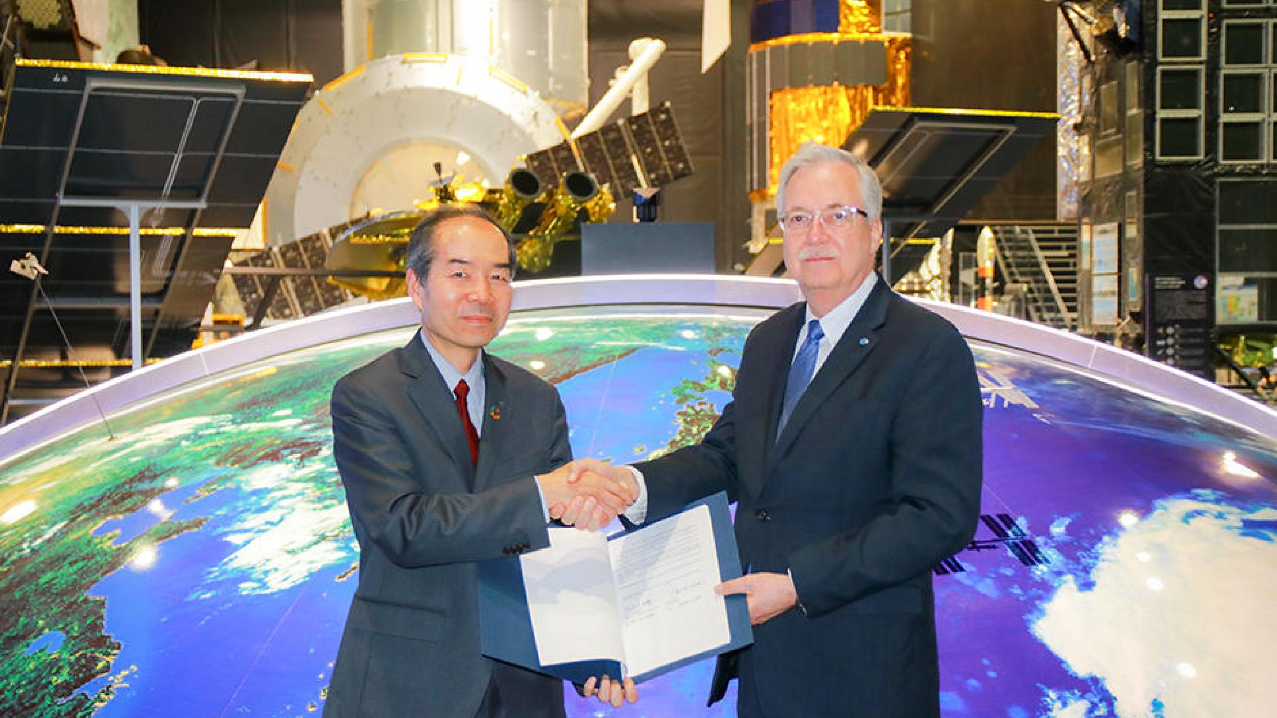 Agreement signed between FAO and the Japan Aerospace Exploration Agency