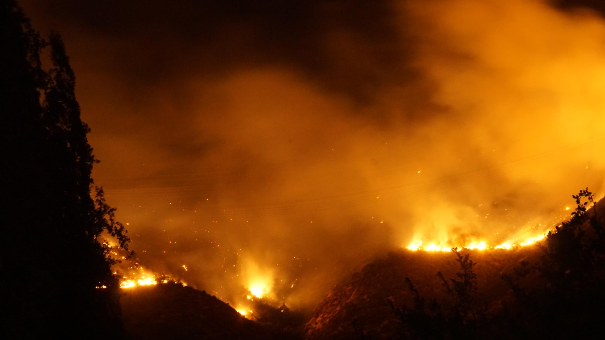 Wildfires 5 Wikimedia Incendio forestal en Pirque Santiago de Chile
